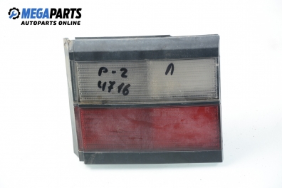 Inner tail light for Volkswagen Passat (B3) 1.6 TD, 80 hp, station wagon, 1991, position: right