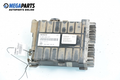 ECU pentru Volkswagen Passat (B3) 1.8, 90 cp, combi, 1992 № 0 261 200 271