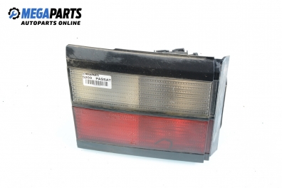 Inner tail light for Volkswagen Passat (B3) 1.8, 90 hp, station wagon, 1992, position: left