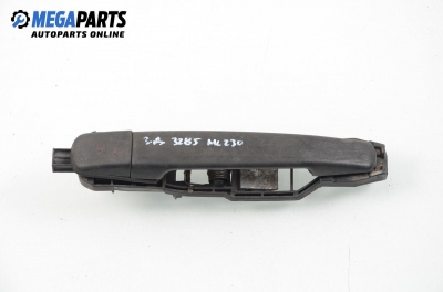 Outer handle for Mercedes-Benz M-Class W163 2.3, 150 hp, 1998, position: rear - right