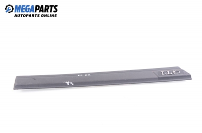 Material profilat exterior for Volkswagen Golf III 2.0, 115 hp, 1992, position: dreaptă - spate