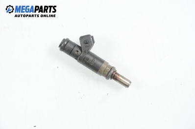 Gasoline fuel injector for BMW 3 (E90, E91, E92, E93) 2.0, 136 hp, station wagon, 2007 № 7506158