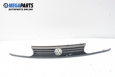 Grill for Volkswagen Golf III 1.6, 101 hp, 5 doors, 1997