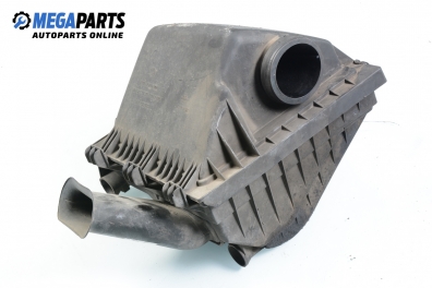 Carcasă filtru de aer pentru BMW 5 (E34) 2.4 td, 115 cp, sedan, 1991 № 1371-2242304