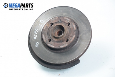 Knuckle hub for Volkswagen Golf III 1.6, 101 hp, 5 doors, 1997, position: front - right