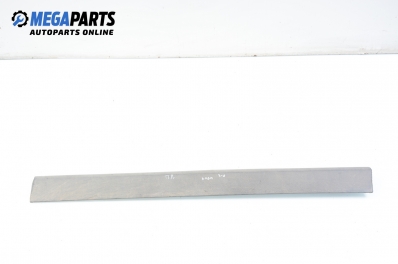 Exterior moulding for Volkswagen Passat (B3) 1.6, 75 hp, station wagon, 1990, position: front - left