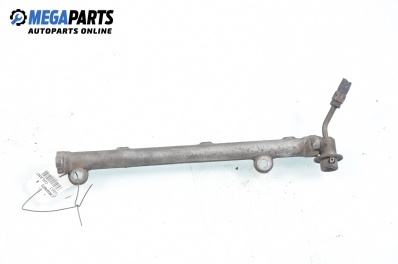 Fuel rail for Mitsubishi Galant VIII 2.5 24V, 163 hp, station wagon automatic, 1997