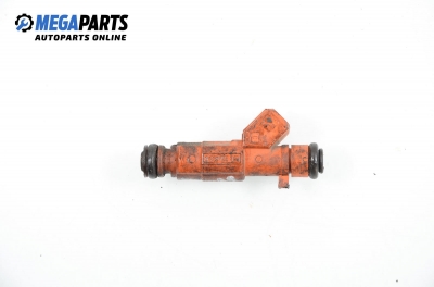 Gasoline fuel injector for Alfa Romeo 146 1.4 16V T.Spark, 103 hp, 1997