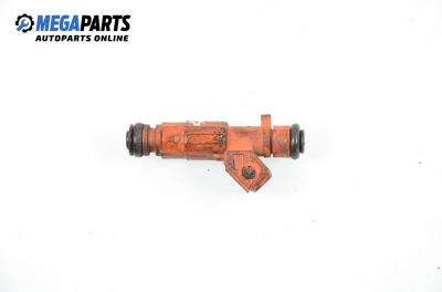 Gasoline fuel injector for Alfa Romeo 146 1.4 16V T.Spark, 103 hp, 1997