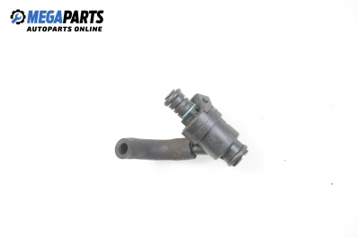 Gasoline fuel injector for BMW 3 (E46) 1.9, 118 hp, coupe, 1999