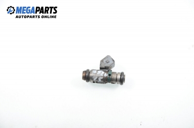 Gasoline fuel injector for Volkswagen Golf III 1.6, 75 hp, 1995