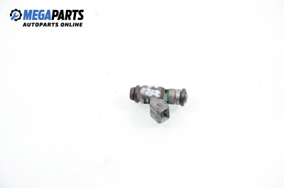 Gasoline fuel injector for Volkswagen Golf III 1.6, 75 hp, 1995