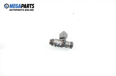 Gasoline fuel injector for Volkswagen Golf III 1.6, 75 hp, 1995