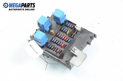 Sicherungskasten für Nissan Primera (P11) 2.0 TD, 90 hp, sedan, 2000