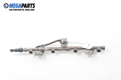 Fuel rail for Mazda 6 2.0, 141 hp, station wagon, 2004