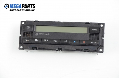 Air conditioning panel for Volkswagen Passat 2.0, 130 hp, sedan, 2002