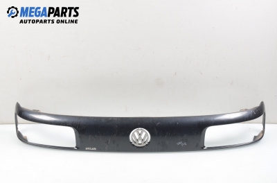 Grill for Volkswagen Passat 1.8, 90 hp, sedan, 1992