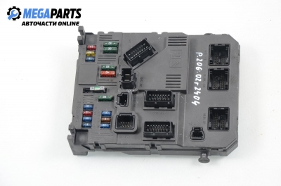 Fuse box for Peugeot 206 1.4 HDI, 68 hp, hatchback, 5 doors, 2002