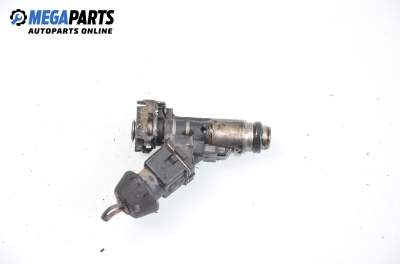 Gasoline fuel injector for Peugeot 206 1.1, 60 hp, hatchback, 3 doors, 2000