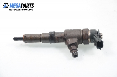 Diesel fuel injector for Peugeot 206 1.4 HDI, 68 hp, hatchback, 2002