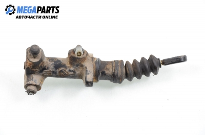 Master clutch cylinder for Volkswagen Passat (B3) 1.8, 90 hp, station wagon, 1992