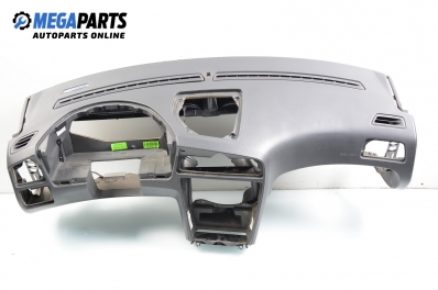 Tablou de bord pentru Volvo S70/V70 2.3 T5, 250 cp, combi automat, 2000