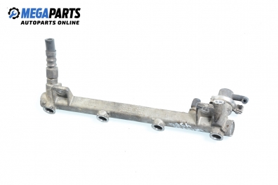 Fuel rail for Opel Vectra B 2.0 16V, 136 hp, station wagon, 1997