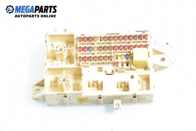 Fuse box for Jaguar S-Type 3.0, 238 hp automatic, 2000