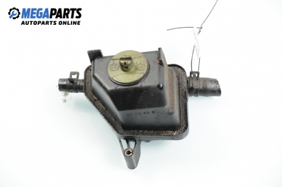 Behälter für hydraulikflüssigkeit for Volkswagen Bora 2.0, 115 hp, sedan, 1999