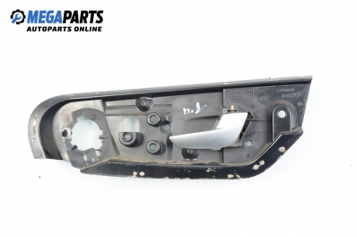 Inner handle for Volvo S70/V70 2.3 T5, 250 hp, station wagon automatic, 2000, position: front - right № 9203064