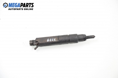 Duza diesel pentru Volkswagen Passat (B4) 1.9 TDI, 90 cp, combi, 1994 № 028 130 201 G