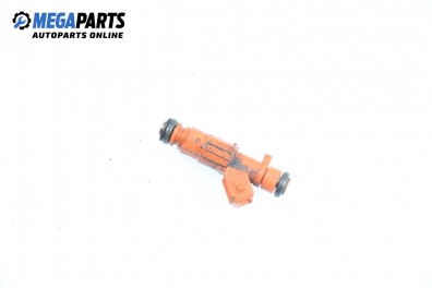 Gasoline fuel injector for Alfa Romeo 147 1.6 16V T.Spark, 120 hp, 3 doors, 2001