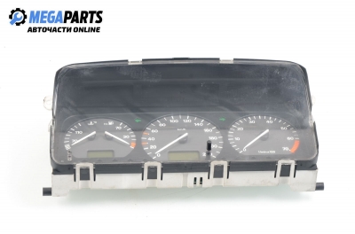 Instrument cluster for Volkswagen Passat 1.8, 90 hp, station wagon, 1996