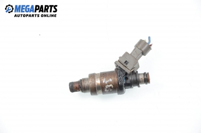 Gasoline fuel injector for Honda Accord V 2.0, 131 hp, sedan, 1994