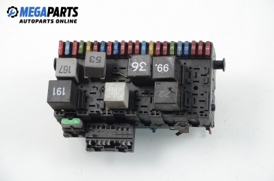 Fuse box for Volkswagen Golf III 1.6, 75 hp, 3 doors, 1997