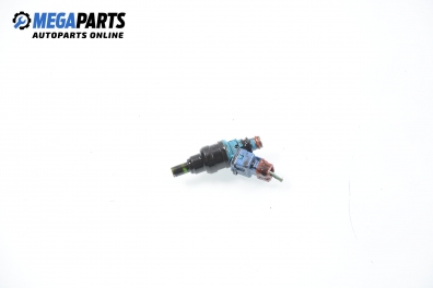 Gasoline fuel injector for Mitsubishi Colt IV 1.6 16V 4WD, 113 hp, hatchback, 3 doors, 1995