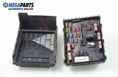 Fuse box for Volkswagen Passat (B6) 2.0 TDI, 140 hp, station wagon automatic, 2005