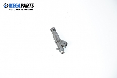 Gasoline fuel injector for Seat Ibiza (6K) 1.4, 60 hp, 3 doors, 2001