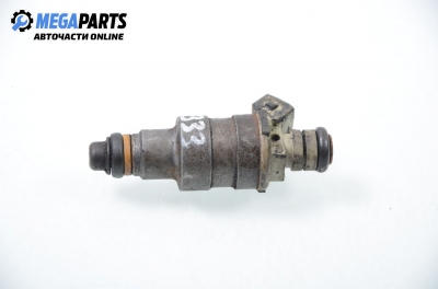 Gasoline fuel injector for Renault Espace II 2.2, 108 hp, 1990