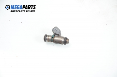 Gasoline fuel injector for Renault Espace III 2.0 16V, 140 hp, 1999