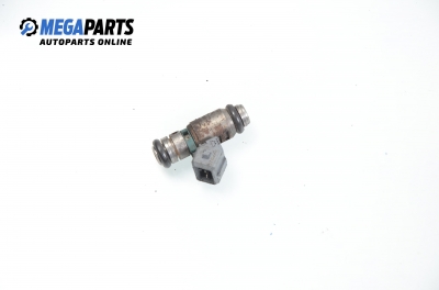 Gasoline fuel injector for Renault Espace III 2.0 16V, 140 hp, 1999