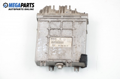 ECU für Volkswagen Passat 1.9 TDI, 90 hp, combi, 1996 Bosch 0 281 001 368 / 369