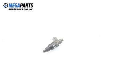 Gasoline fuel injector for Mercedes-Benz C-Class 202 (W/S) 2.0, 136 hp, sedan, 1995