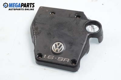 Capac decorativ motor pentru Volkswagen Golf IV 1.6, 100 cp, 5 uși, 1999