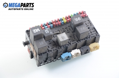 Fuse box for Volkswagen Golf III 1.9 D, 65 hp, 3 doors, 1994