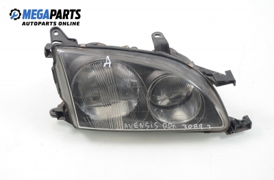 Headlight for Toyota Avensis 1.6, 110 hp, hatchback, 2000, position: right