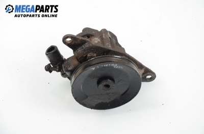 Hydraulische pumpe für Nissan Primera (P11) 2.0 TD, 90 hp, sedan, 1997