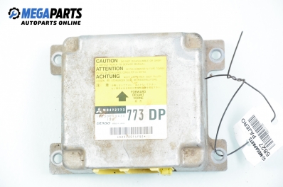 Airbag module for Mitsubishi Pajero III 3.2 Di-D, 165 hp automatic, 2001 № MR472773