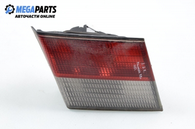 Inner tail light for Nissan Primera (P11) 2.0, 131 hp, sedan, 1998, position: left