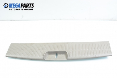 Plastic inside rear trunk cargo scuff plate for Chrysler Grand Voyager 2.5 CRD, 141 hp, 2001